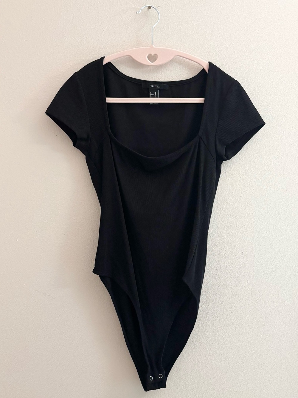 Forever 21 Black Scoop Neck Short Sleeve Bodysuit